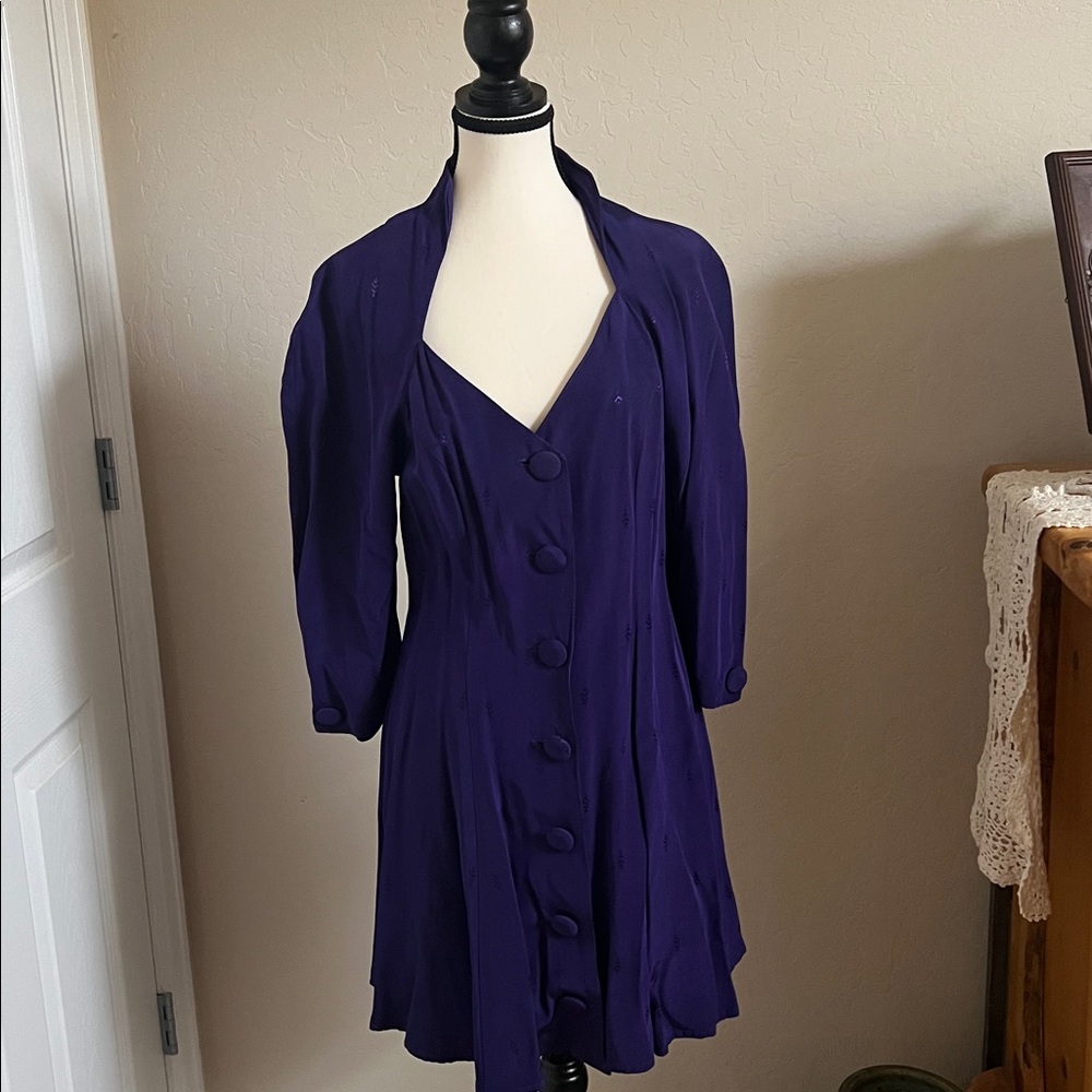 Chic Purple Dress with Button-Up Design